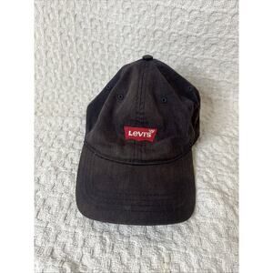 Levi's Batwing Baseball Cap Adjustable Strap One Size Navy with Red Logo